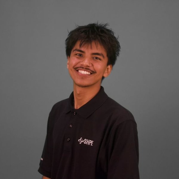 Jose Soto headshot