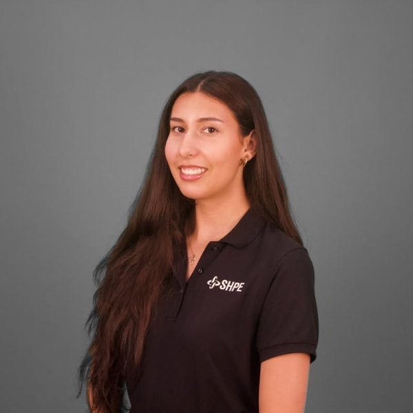 Yadirah Galindo headshot